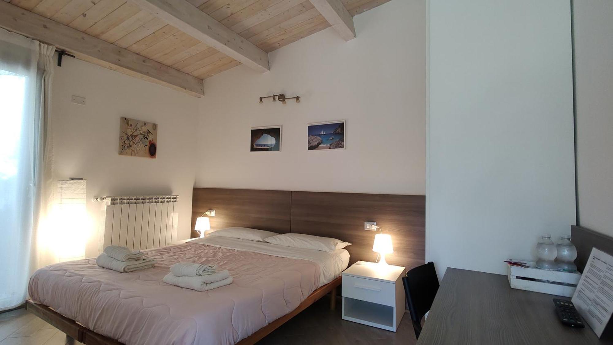 Bed and Breakfast Memento Ossi Exteriér fotografie